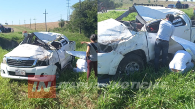 VUELCO FATAL SOBRE RUTA N° 1 EN CAAPUCÚ.