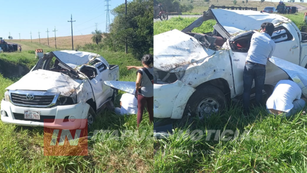 VUELCO FATAL SOBRE RUTA N° 1 EN CAAPUCÚ.