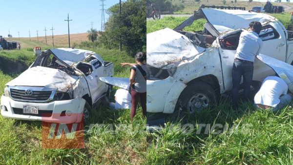 VUELCO FATAL SOBRE RUTA N° 1 EN CAAPUCÚ.  