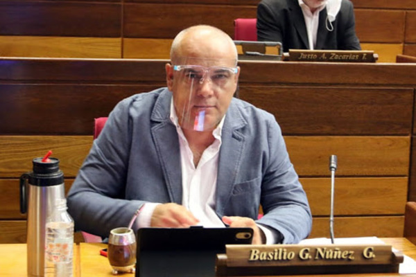 El diputado Bachi Núñez dio positivo al Covid-19 | El Independiente