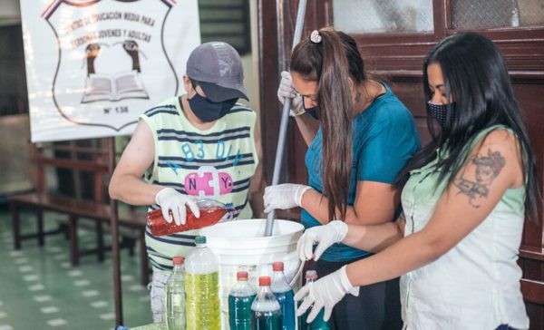 Mujeres del Buen Pastor obtienen premio en concurso internacional | Ñanduti