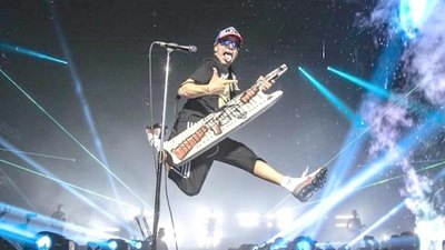 Crónica / Músicos protestaron por show de Pablito y Fito