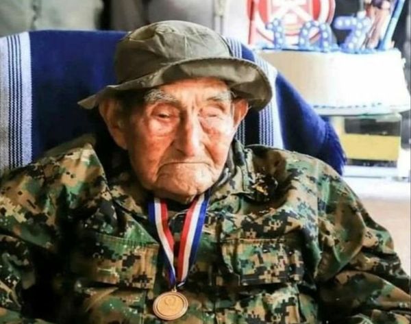 Falleció  último excombatiente de San Pedro del Paraná a los 107 años - Nacionales - ABC Color