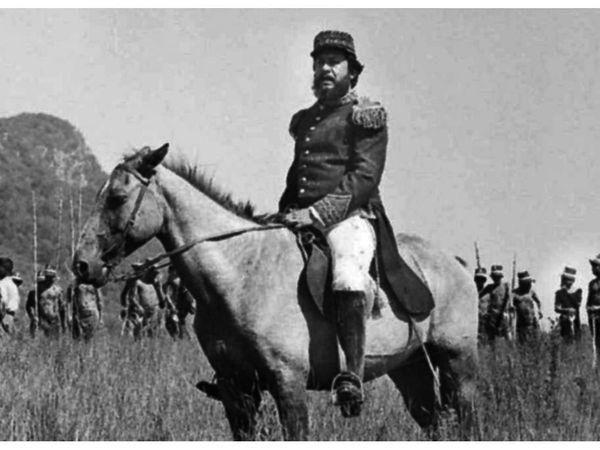 Actividades conmemorativas por el Día de los Héroes