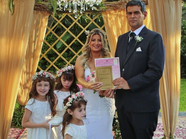La unión civil de Sally Torres y José Doria