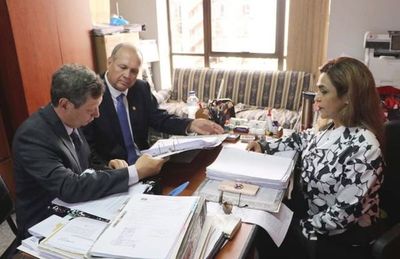 Fiscalía acusa y pide juicio oral para Mario Ferreiro en caso “caja paralela” - Nacionales - ABC Color