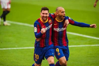 Messi vuelve a meter en la pelea al Barcelona