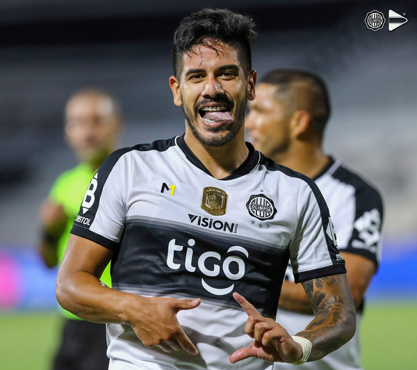 El Decano se adueña del clásico y la punta
