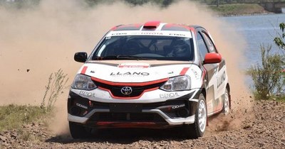 La Nación / Fabrizio Zaldívar y un debut bueno