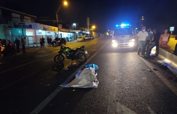 Motociclista muere tras chocar contra camioneta - Nacionales - ABC Color