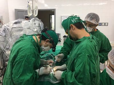 Clínicas es el único hospital público donde se realizan implantes cocleares - Nacionales - ABC Color
