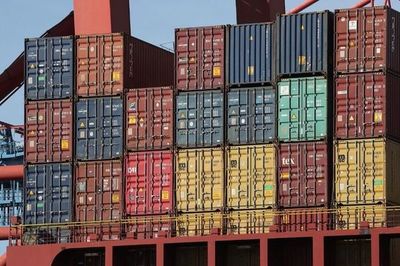 Aduanas reconoce que es “físicamente imposible” controlar todo lo que entra y sale del país