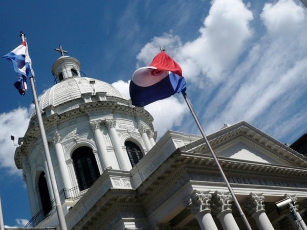 Hoy se conmemora el Día Nacional de los Héroes | Ñanduti