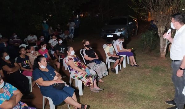 Gustavo Cardozo lleva campaña a los vecinos del Km 12 Acaray – Diario TNPRESS