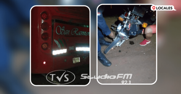 MOTOCICLISTA EMBISTE CONTRA COLECTIVO ESTACIONADO