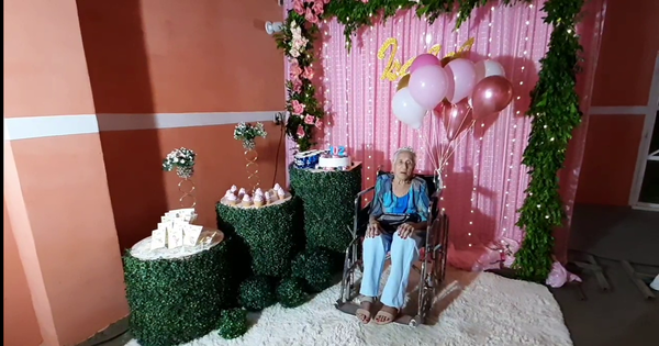 Una mujer cumplió 102 años en San Pedro y lo festejó pese a la pandemia