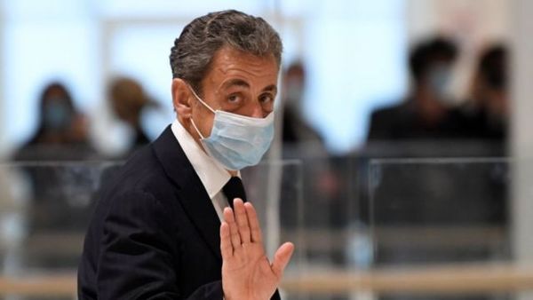 Sarkozy es condenado a tres años por corrupción y tráfico de influencias