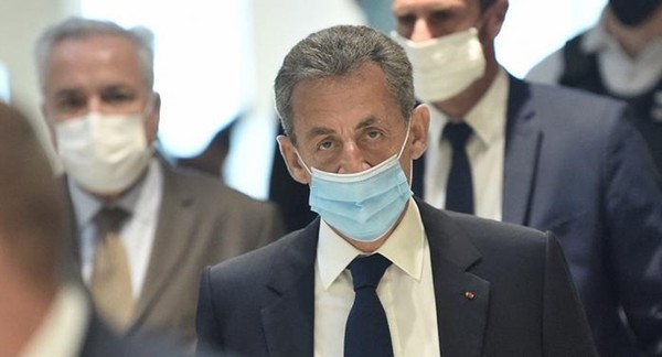 Condenaron al expresidente francés Nicolas Sarkozy por corrupción