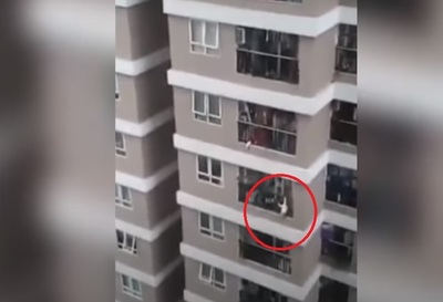 Video: Hombre salva a una niña que cayó desde el piso 12 en Vietnam » San Lorenzo PY