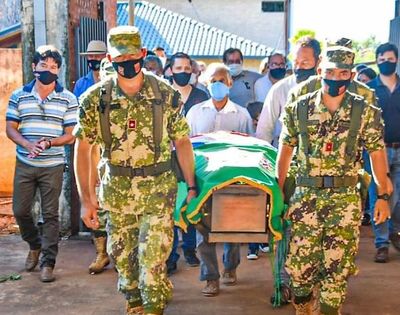 Despiden con honores a último excombatiente de Carmen del Paraná - Nacionales - ABC Color