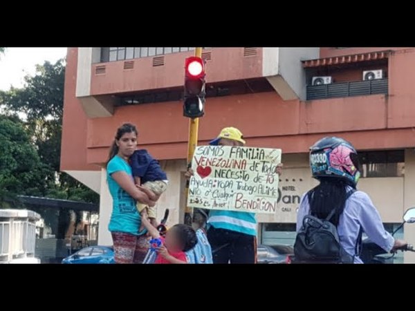 COMUNIDAD VENEZOLANA NO APOYA PRACTICA DE SUS COMPATRIOTAS DE PEDIR DINERO EN SEMÁFOROS