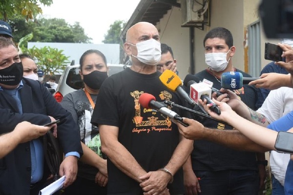 ¡Un verdadero infierno! Fotos, tríos y persecuciones sufrían las Bomberas Voluntarias