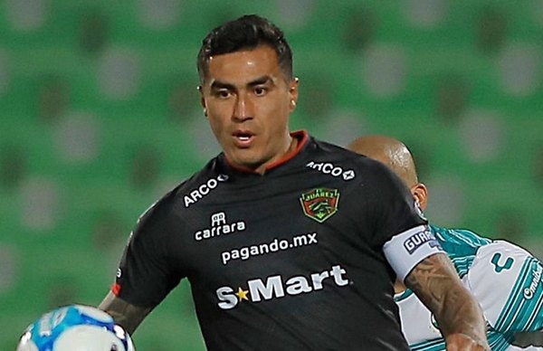 Darío Lezcano anota y asiste, pero Juárez pierde contra Santos