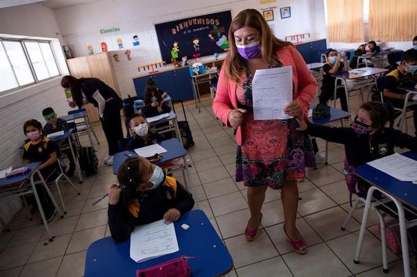 La pandemia echa a perder más de un tercio del curso escolar en todo el mundo - Mundo - ABC Color