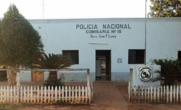 Atacan comisaría de Puentesiño y matan a agente policial