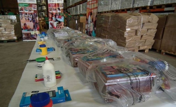 Diario HOY | Faltan kits escolares en 3 departamentos, entrega termina esta semana