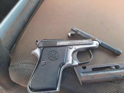 EJECUTAN A TIROS A DOS MENORES EN UNA ESTANCIA