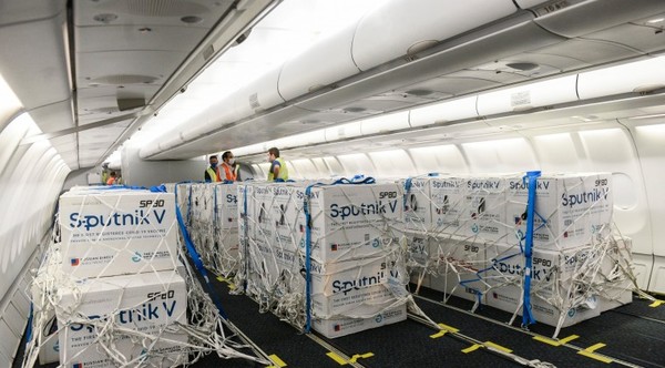 MUNDO | Argentina alcanza 4 millones de dosis para vacunar contra el Covid con el arribo de 732 mil Sputnik V