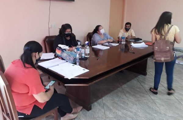 Caazapá: Inicia recepción de carpetas para acceder a becas - Noticiero Paraguay
