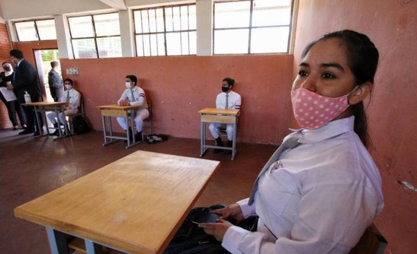 Diario HOY | Retorno a clases debe postergarse por tres meses, recomienda infectóloga