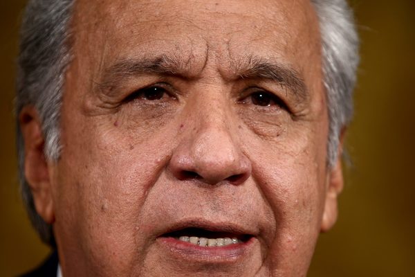 El presidente de Ecuador rechaza que el Parlamento tumbara su ley de dolarización - MarketData