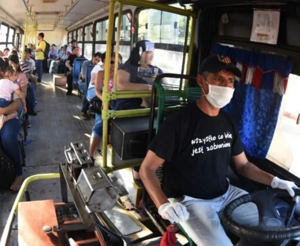 Transportistas anuncian paro de 48 horas ante falta de reajuste del pasaje