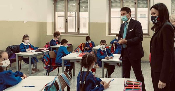 La Nación / Italia toma medidas en escuelas por el aumento de la variante inglesa