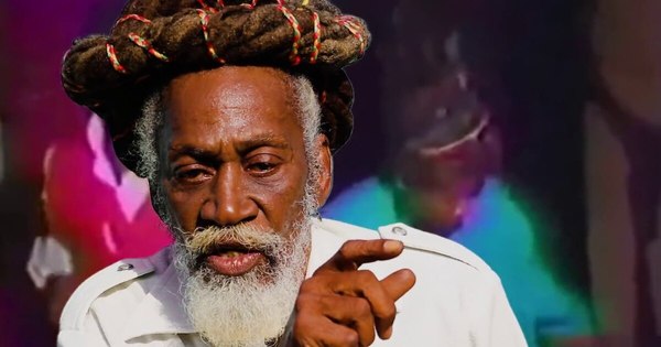 La Nación / Muere Bunny Wailer, fundador de The Wailers con Bob Marley