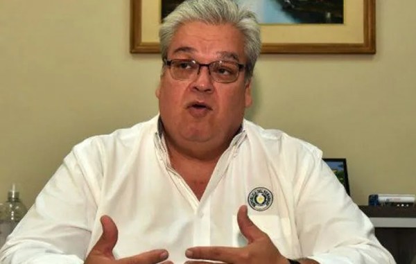 Director del Ineram renuncia ante la falta de medicamentos - Noticiero Paraguay
