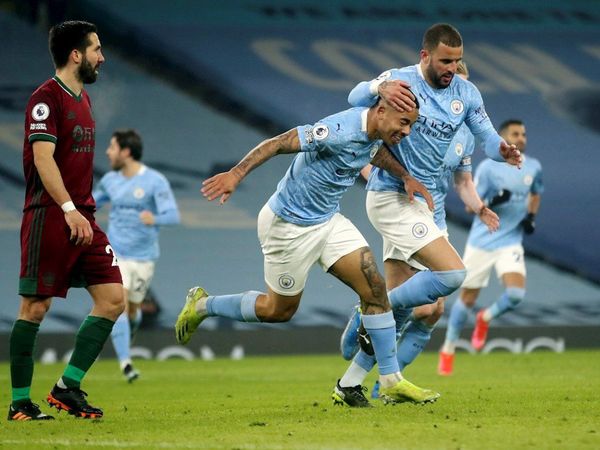 El City se deja la goleada para el final