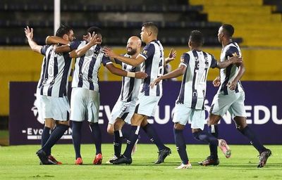 U. Católica de Ecuador será el rival de Libertad - Fútbol - ABC Color
