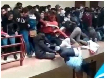 Bolivia: Siete estudiantes universitarios murieron al caer del cuarto piso