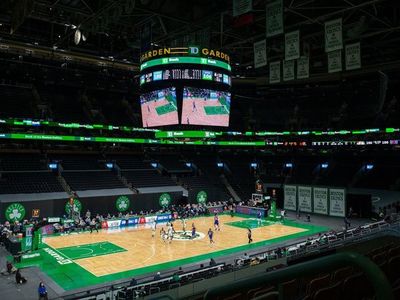 Suns ganan a Lakers y son nuevos líderes de la División Pacífico