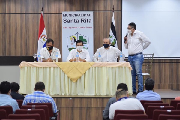 Municipalidades no entregan lavamanos y se retrasa habilitación de instituciones