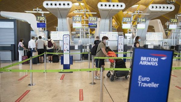 España amplía la cuarentena obligatoria a viajeros de Colombia, Perú y otros 8 países | OnLivePy