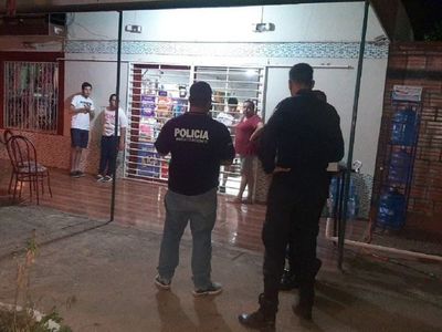 Asaltan local comercial y dejan dos heridos en Villarrica 