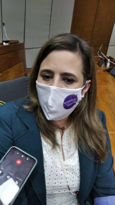 Kattya González tilda de “parásitos atroces” a los empresarios del transporte | Ñanduti