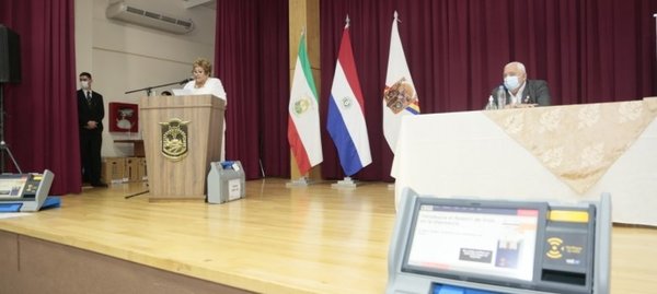 Ministra insta a la ciudadanía a involucrarse en procesos electorales