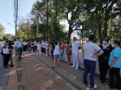 NO HAY INSUMOS EN EL INERAM Y ENFERMERAS SE MANIFIESTAN