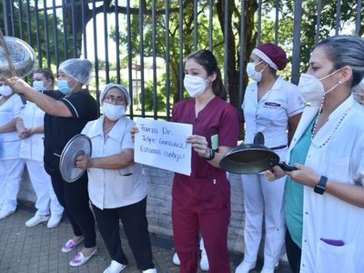 Funcionarios del Ineram se movilizan por la falta de medicamentos